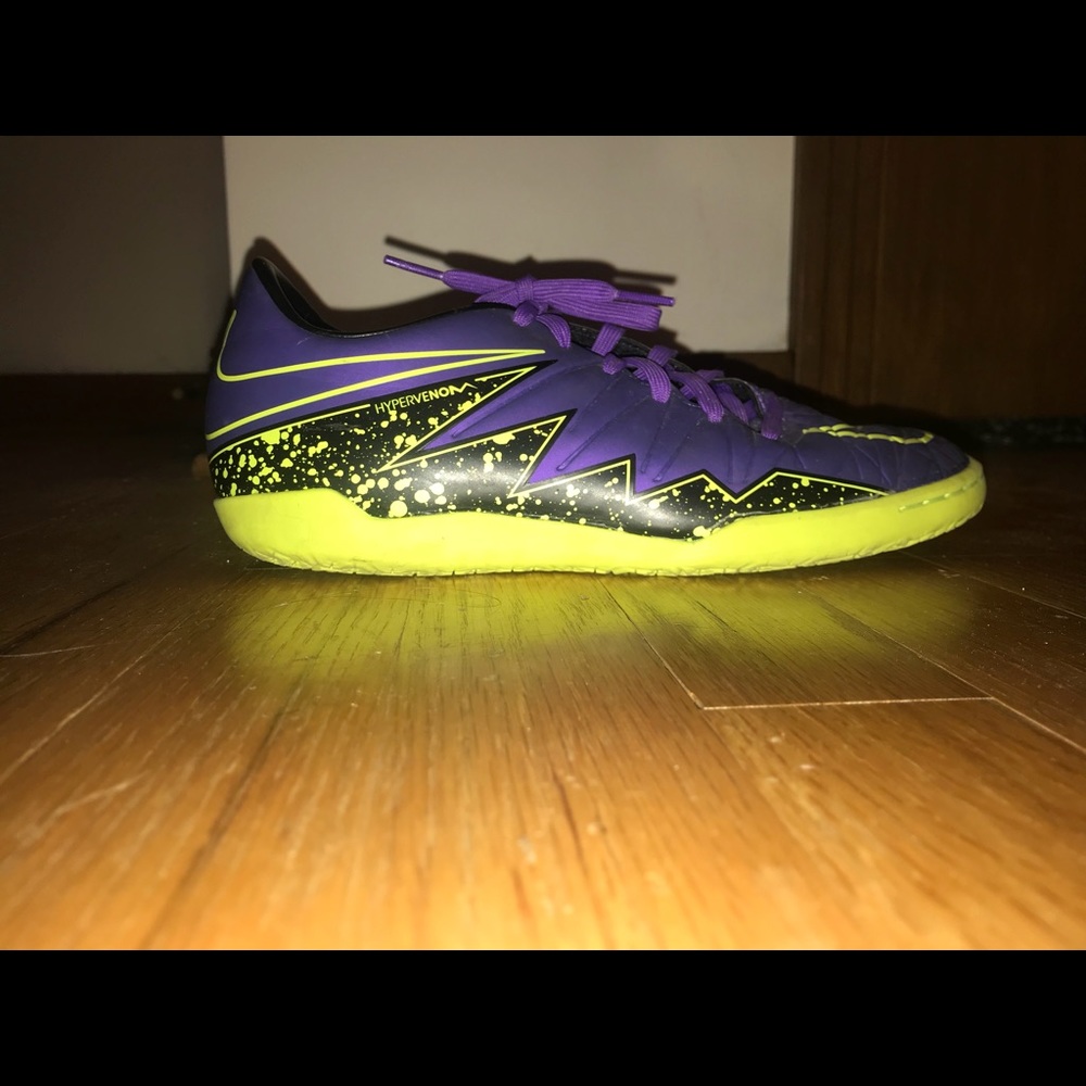 Nike hypervenom indoor soccer shoes - Picture 4 of 8